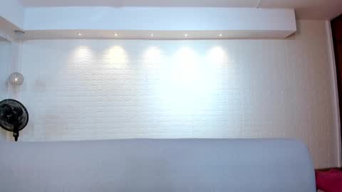 Snapshot of violeet_scott chatting on 30, 10, 2025 Violett Everyday From 0530 to 1430 Col Time online show from 30, 10, 2025