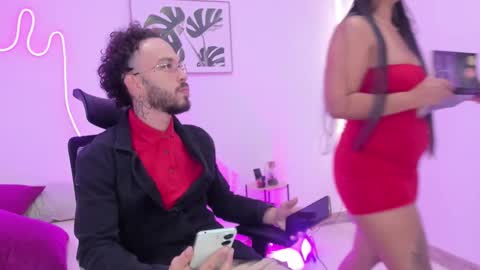 Violet and Paul online show from 11, 10, 2025
