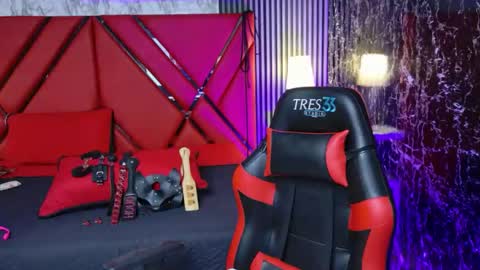 Violet online show from 21, 4, 2026