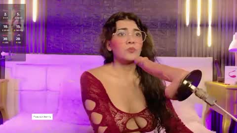 Snapshot of violet_bdsm chatting on 9, 6, 2026 Violet online show from 9, 6, 2026