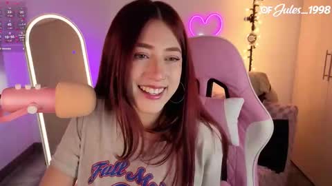 Snapshot of violet_ch chatting on 24, 2, 2026 violet online show from 24, 2, 2026