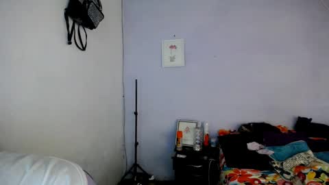 violet_hyuga online show from 25, 2, 2025