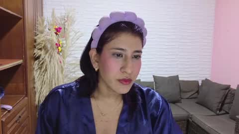 Snapshot of violet_rousse7 chatting on 28, 5, 2026 violet_rousse7 online show from 28, 5, 2026