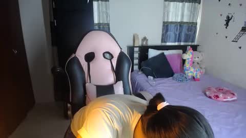 violeta.. online show from 24, 2, 2025