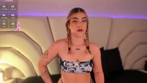 Snapshot of violeta_marquez chatting on 14, 7, 2026 violeta_marquez online show from 14, 7, 2026