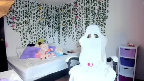 Violeta online show from 25, 1, 2025