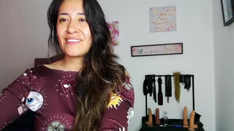 Snapshot of violeta_scott_ chatting on 9, 6, 2026 violeta_scott_ online show from 9, 6, 2026