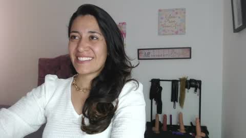 Snapshot of violeta_scott_ chatting on 15, 6, 2026 violeta_scott_ online show from 15, 6, 2026
