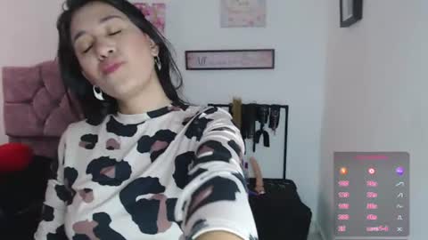 Snapshot of violeta_scott_ chatting on 4, 8, 2026 violeta_scott_ online show from 4, 8, 2026