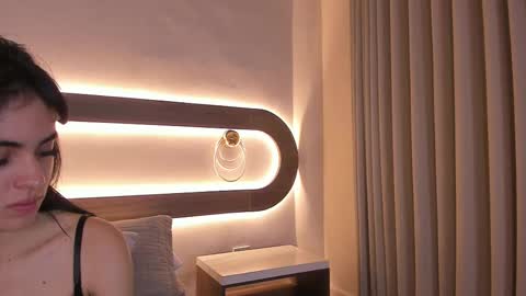 Violeta Sum online show from 11, 2, 2026