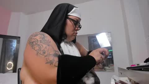 Violeta Candy Follow me I really appreciate it  online show from 31, 10, 2025