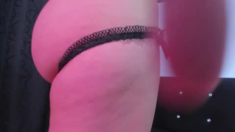 VioletaDums online show from 19, 1, 2025