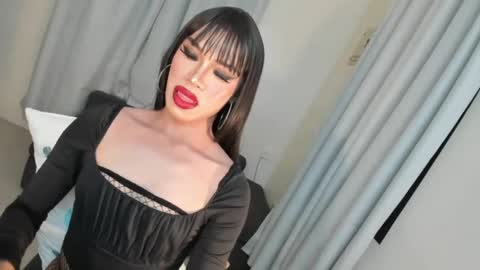 Violet online show from 7, 1, 2025