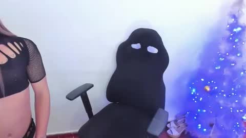 Violett online show from 8, 1, 2025