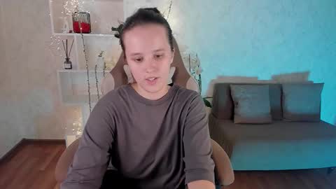 Violet online show from 11, 9, 2025