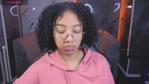 violeth_b online show from 24, 11, 2025