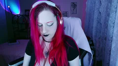 Snapshot of violetoctober chatting on 27, 9, 2025 Violet October online show from 27, 9, 2025