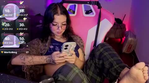   online show from 23, 2, 2026