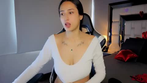 violetskinny online show from 16, 2, 2026