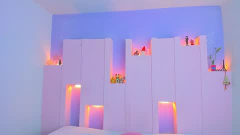 violetsmith online show from 20, 12, 2024