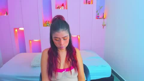 violetsmith online show from 29, 12, 2024