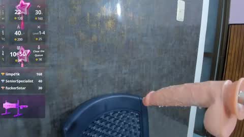 Snapshot of violett_collins_ chatting on 14, 2, 2025 Violett online show from 14, 2, 2025