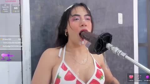 Snapshot of violett_collins_ chatting on 26, 9, 2025 Violett online show from 26, 9, 2025