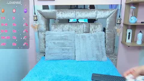 Violeta froz online show from 24, 2, 2025