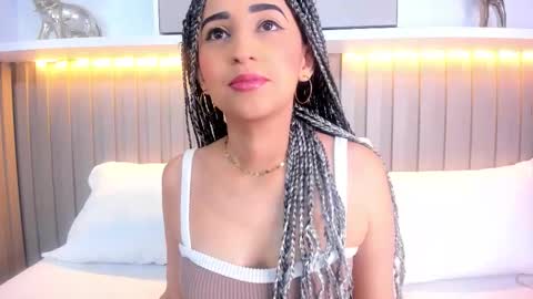 Violett  online show from 24, 10, 2025