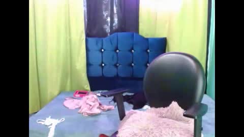 violetta_dreams online show from 4, 2, 2026