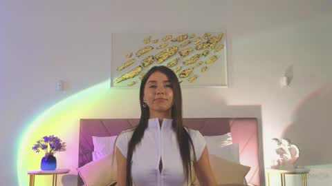 violetta_finch online show from 10, 4, 2026