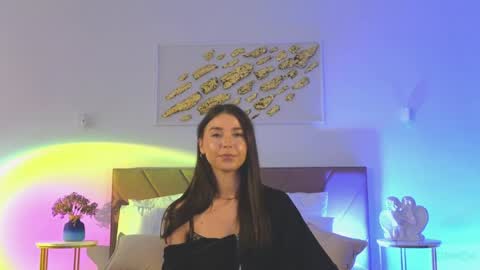 Snapshot of violetta_finch chatting on 24, 5, 2026 violetta_finch online show from 24, 5, 2026