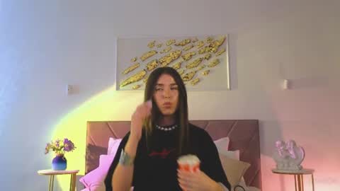violetta_finch online show from 5, 8, 2026