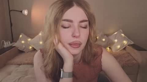 Snapshot of violettaotis chatting on 16, 2, 2026 ViolettaOtis online show from 16, 2, 2026