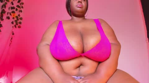 Snapshot of violette_plus chatting on 3, 6, 2026 Call me valeria online show from 3, 6, 2026