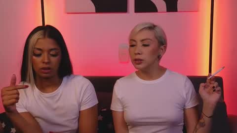 Violet online show from 12, 3, 2025