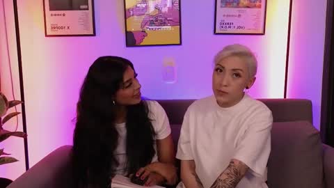 Violet online show from 24, 2, 2026