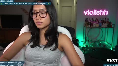 follow me on twitter violishh and ig violishh  online show from 10, 1, 2025