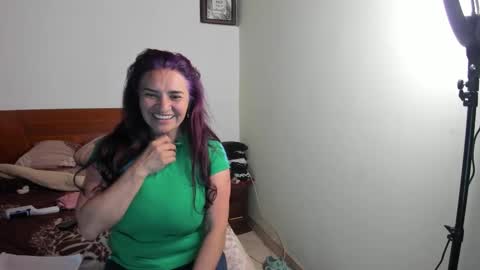 violleeet_ online show from 16, 12, 2025