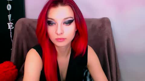 VirginLuna online show from 24, 2, 2025