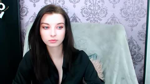 VirginLuna online show from 2, 2, 2026