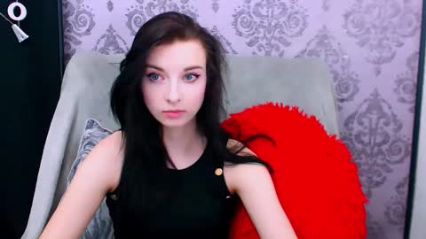 Snapshot of virgiluna chatting on 24, 5, 2026 VirginLuna online show from 24, 5, 2026