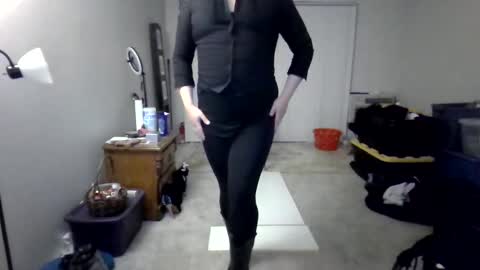 priscilla online show from 9, 3, 2025