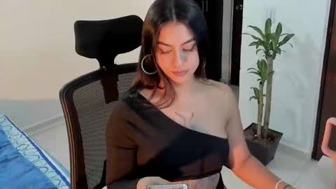 Snapshot of virtual111_ chatting on 19, 2, 2025 Lu online show from 19, 2, 2025