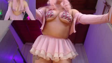 Snapshot of virtual_dollx chatting on 21, 5, 2026 X A-12 online show from 21, 5, 2026
