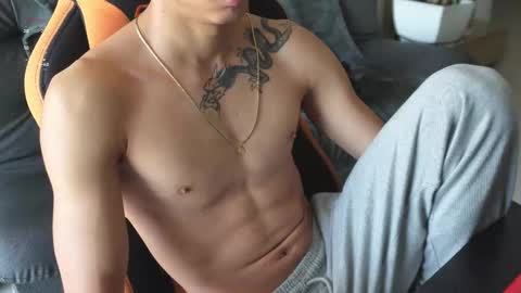 VITO BENZ online show from 18, 10, 2025