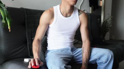 VITO BENZ online show from 10, 4, 2026