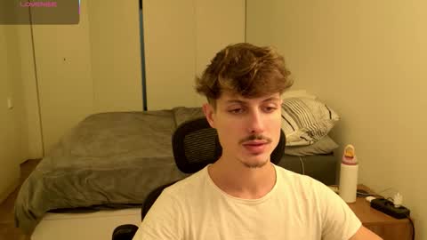 vitoraugustoxxx online show from 18, 5, 2026