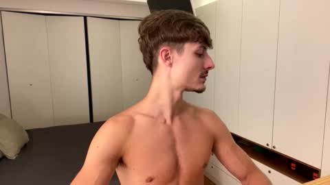 vitoraugustoxxx online show from 26, 5, 2026
