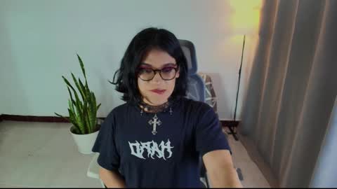 VittaaaPlease help me with your thumbs up its important  online show from 15, 1, 2026